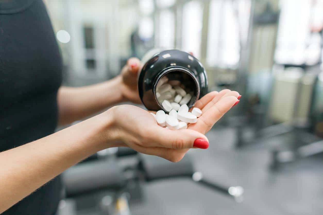 Suplemen Yang Wajib Dikonsumsi Untuk Pemula - Reps Indonesia - Fitness